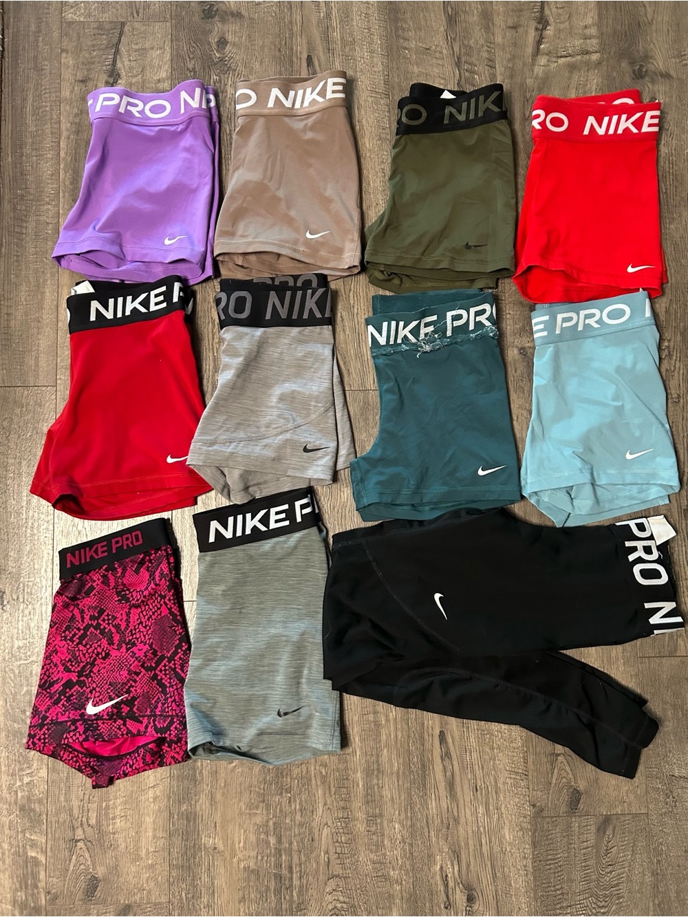 Nike women’s bundle' Pro Performance Shorts - Assorted Colors
